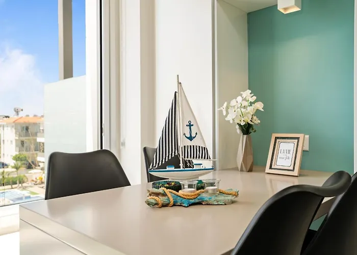 Sunnyvillas Mythical Gym Swimming Pool S21 *