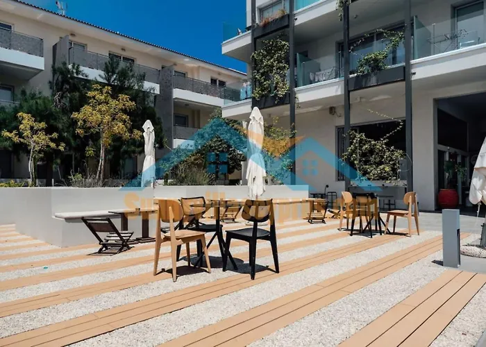 Sunnyvillas Mythical Gym Swimming Pool S21 *